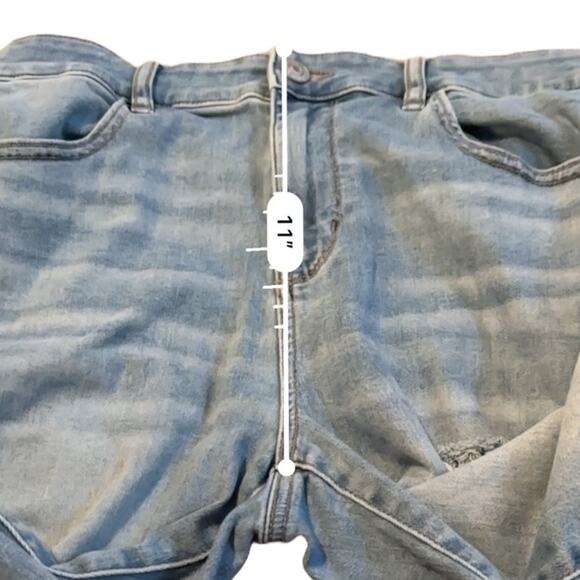 American Eagle Hi-Rise Light Wash Distressed Raw‎ Hem Skinny Jegging Jeans Sz 14 - Picture 12 of 13